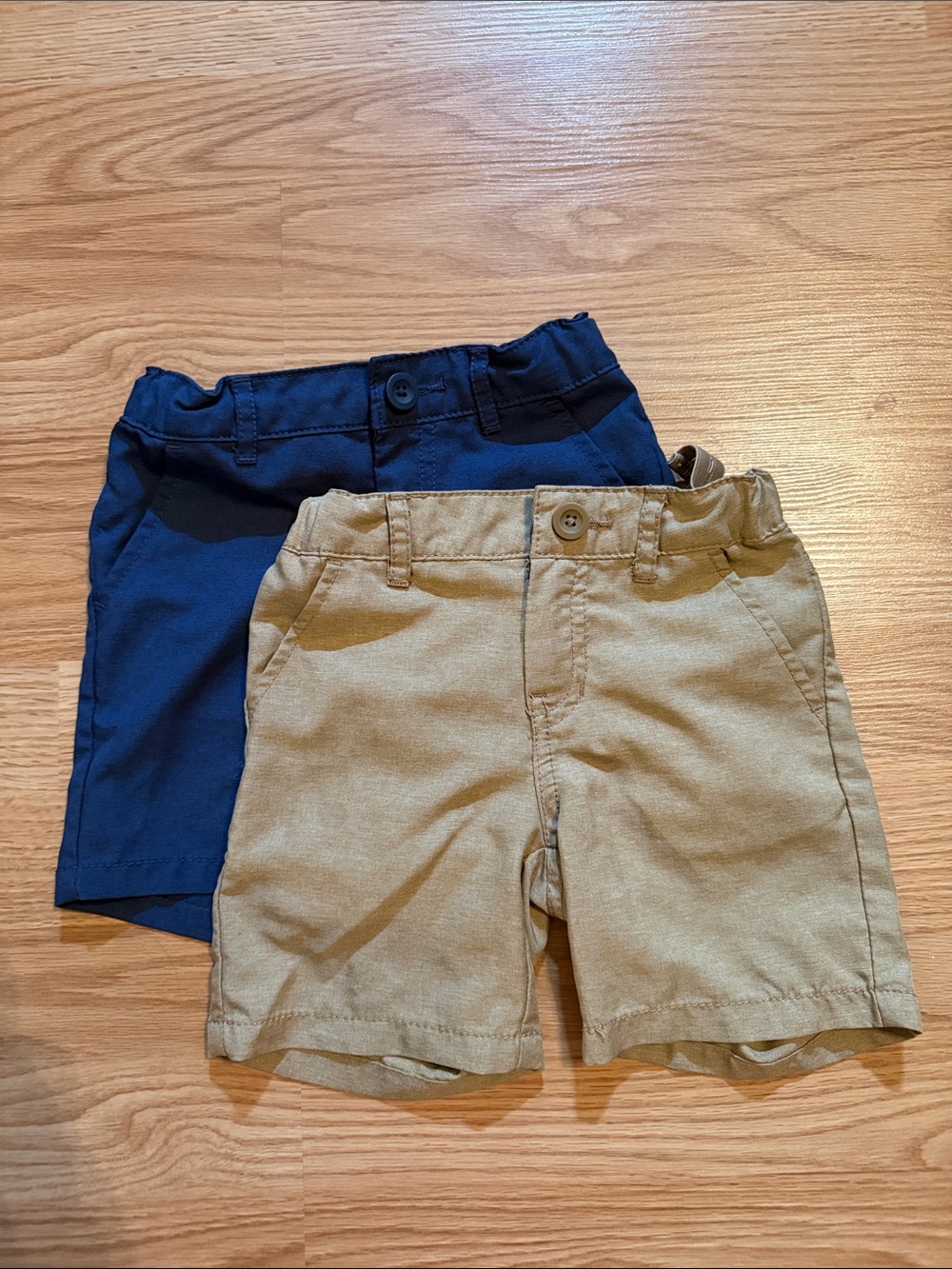 Cat & Jack Navy and Khaki Boys Shorts 2-Pack
